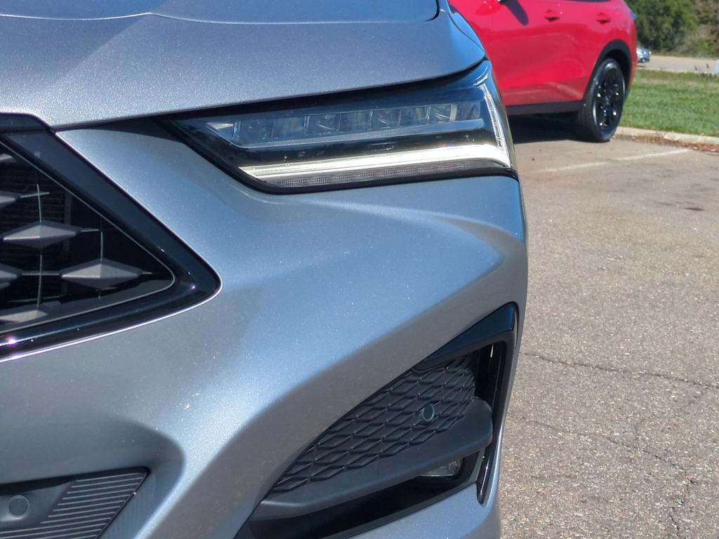 Thumbnail: 2023 Acura TLX - 23