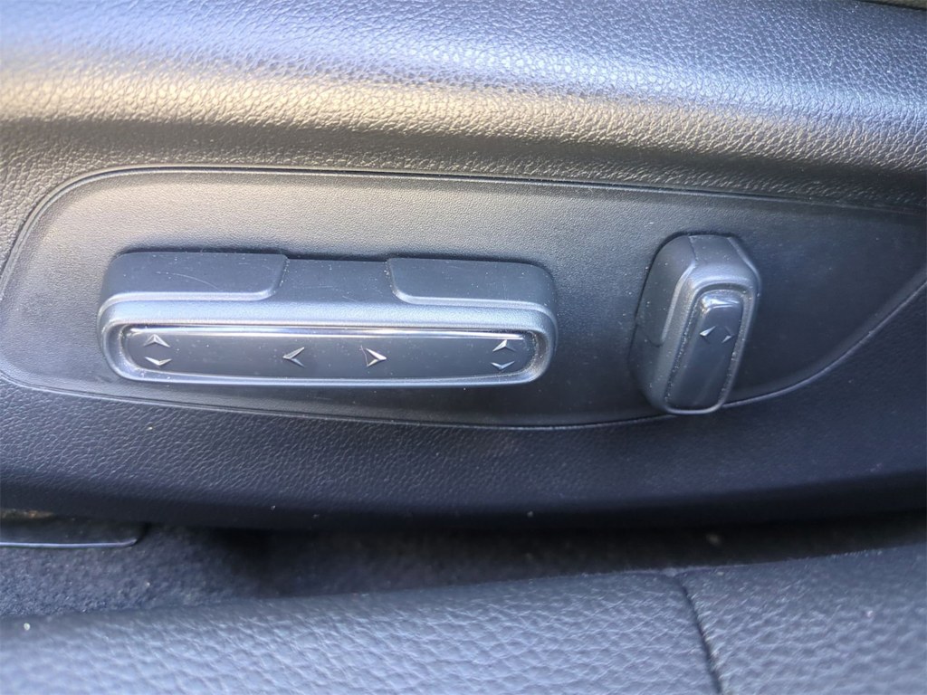 Thumbnail: 2022 Honda Civic - 26