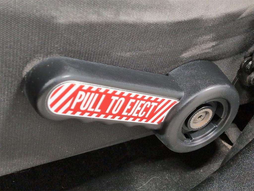 Thumbnail: 2017 Jeep Wrangler - 18