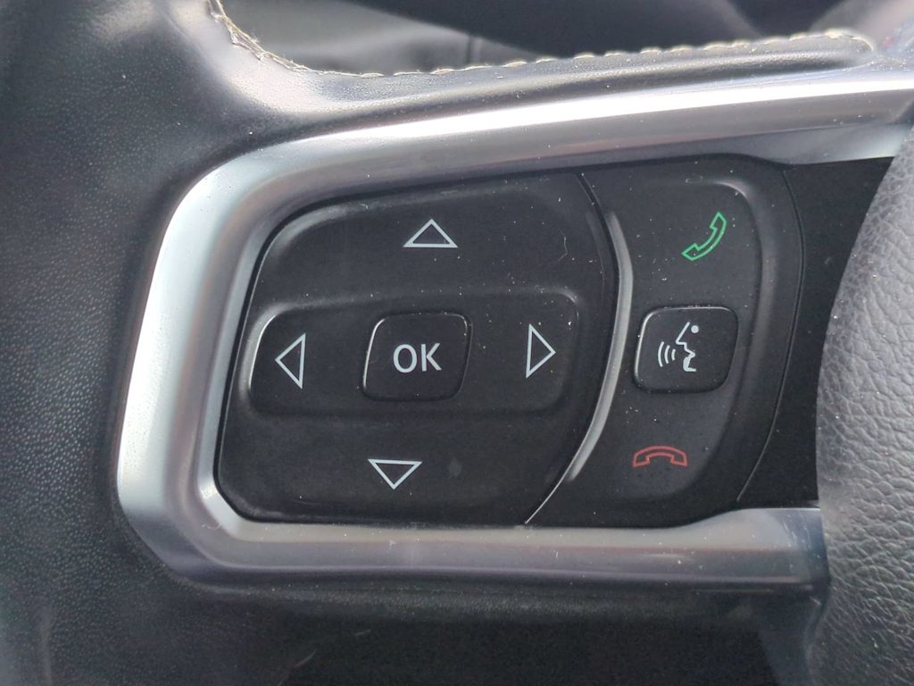 Thumbnail: 2019 Jeep Wrangler - 28