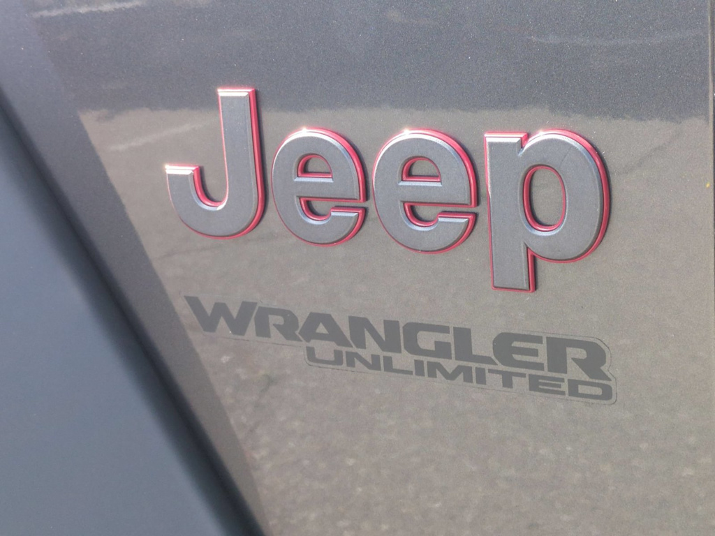 Thumbnail: 2022 Jeep Wrangler - 25