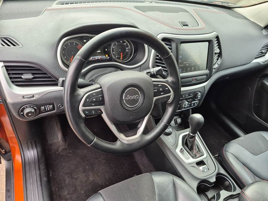 Thumbnail: 2016 Jeep Cherokee - 2