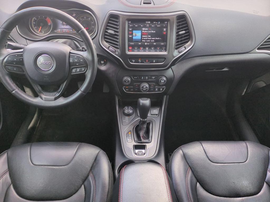 Thumbnail: 2019 Jeep Cherokee - 9
