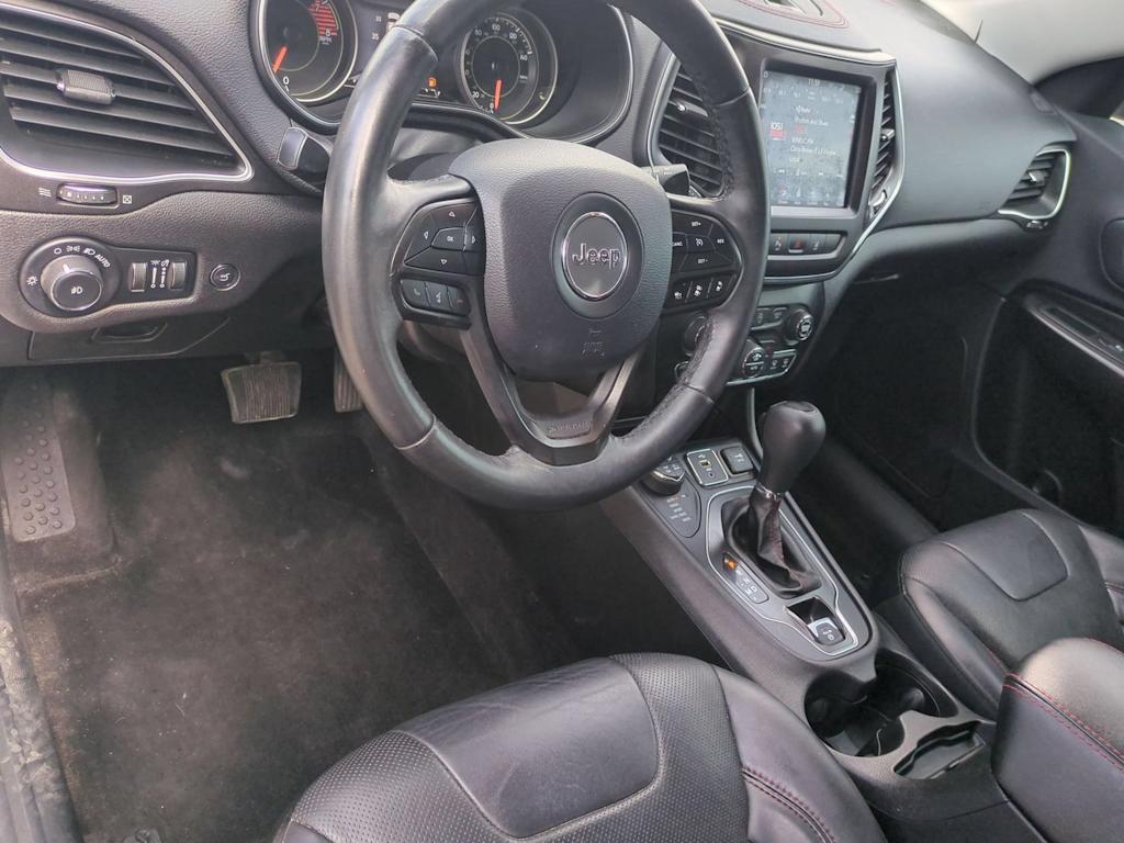 Thumbnail: 2019 Jeep Cherokee - 2