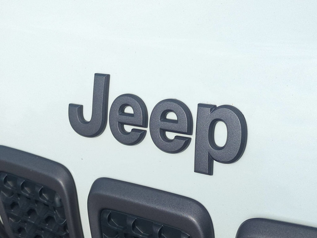 Thumbnail: 2019 Jeep Cherokee - 7