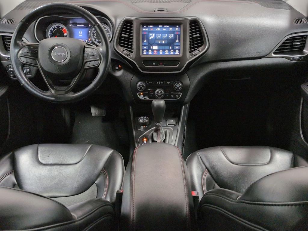 Thumbnail: 2020 Jeep Cherokee - 10