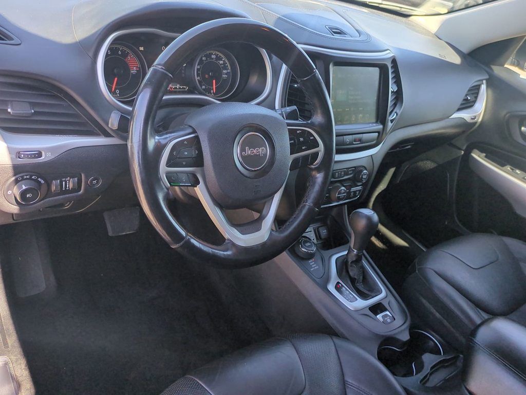 Thumbnail: 2018 Jeep Cherokee - 2
