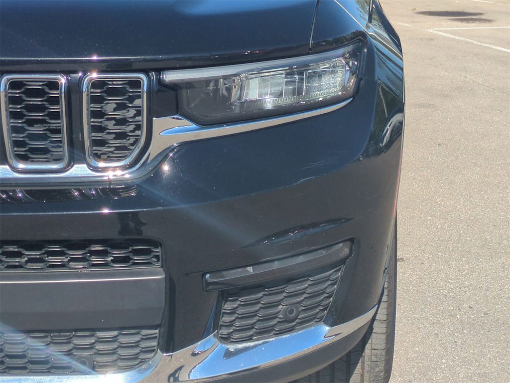 Thumbnail: 2024 Jeep Grand Cherokee L - 22