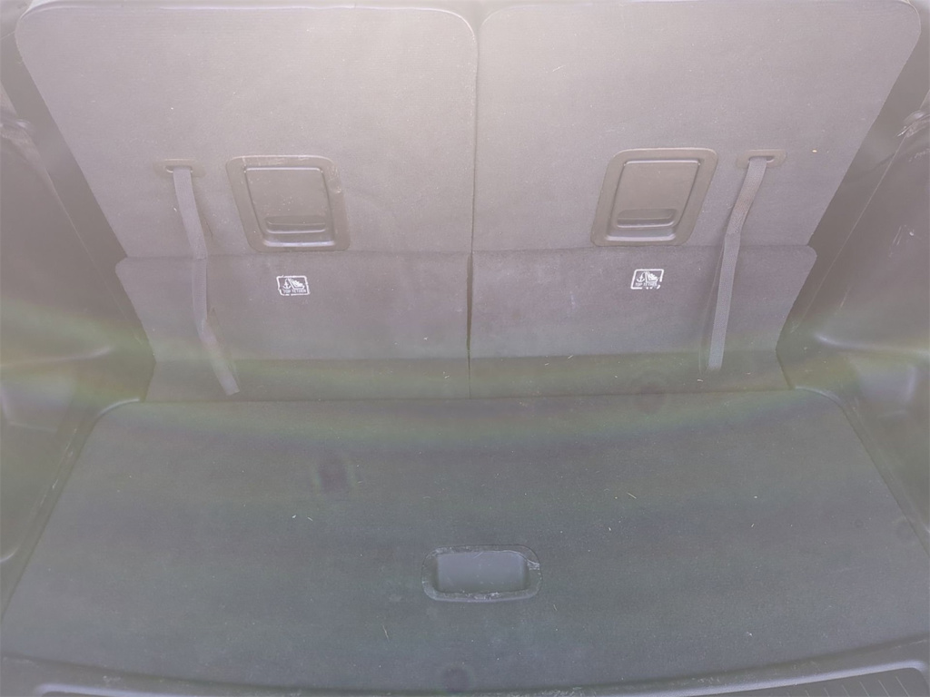 Thumbnail: 2024 Jeep Grand Cherokee L - 36