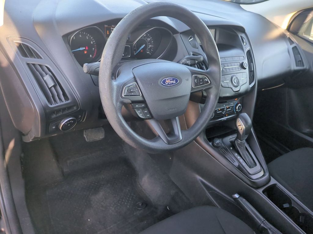 Thumbnail: 2018 Ford Focus - 2