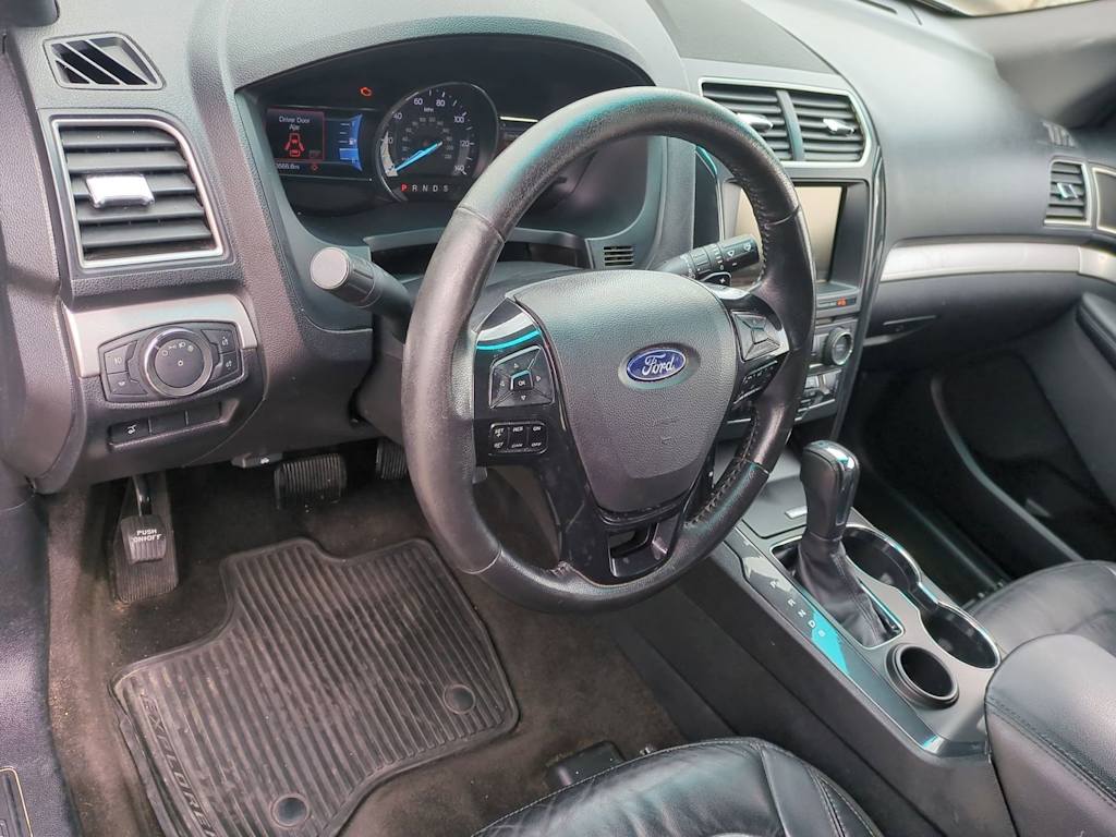 Thumbnail: 2016 Ford Explorer - 2