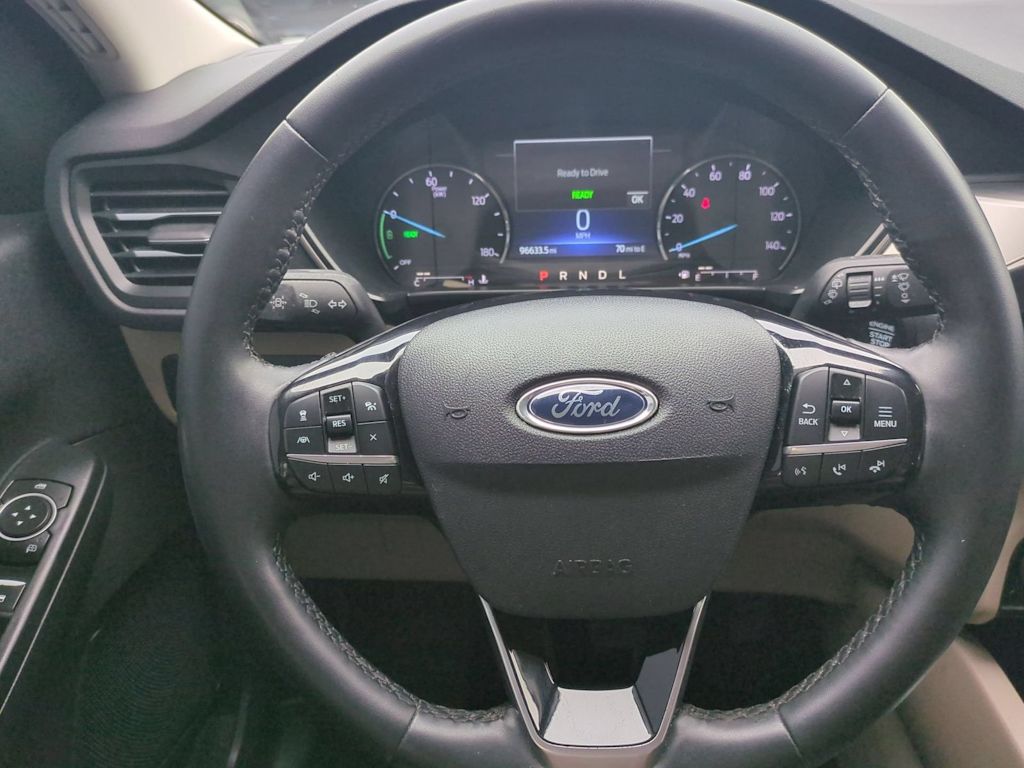 Thumbnail: 2022 Ford Escape - 13