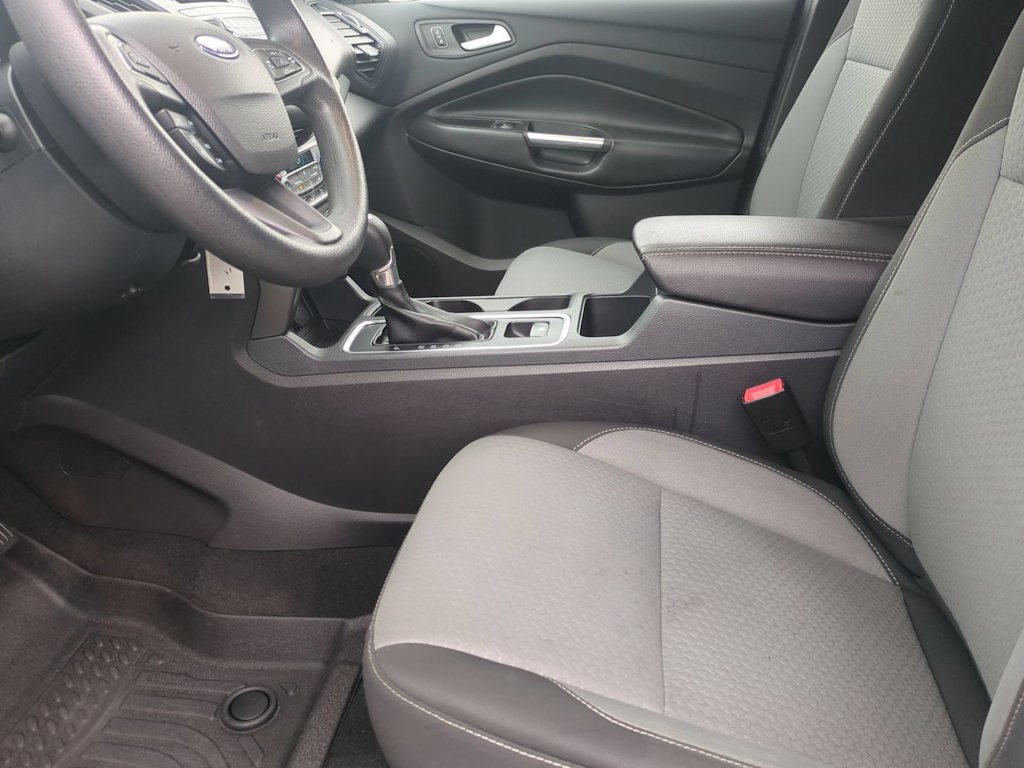 Thumbnail: 2017 Ford Escape - 10