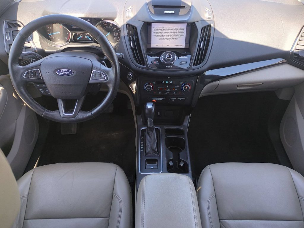 Thumbnail: 2017 Ford Escape - 9