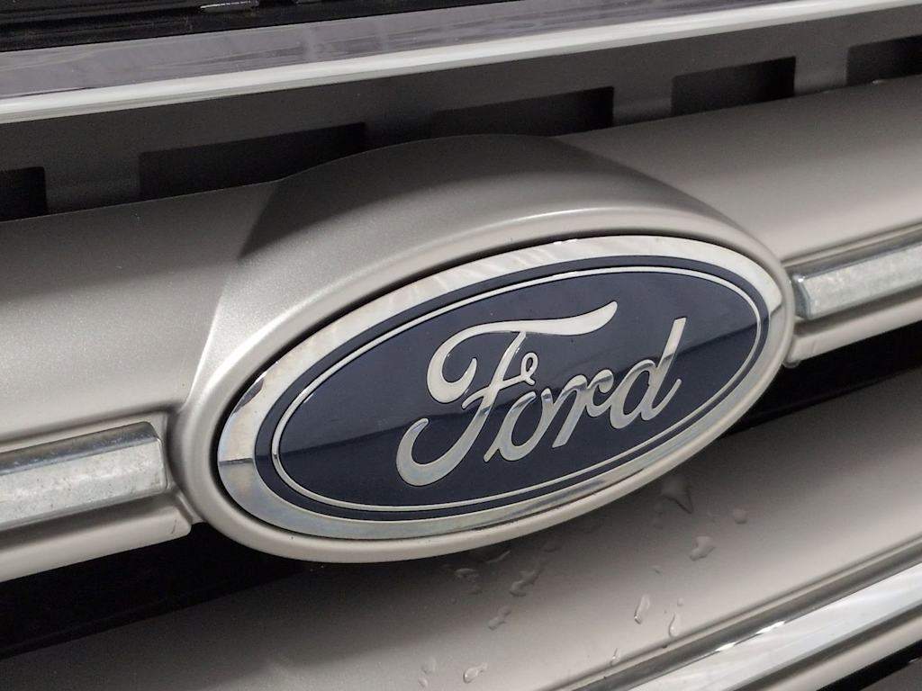 Thumbnail: 2019 Ford Escape - 26