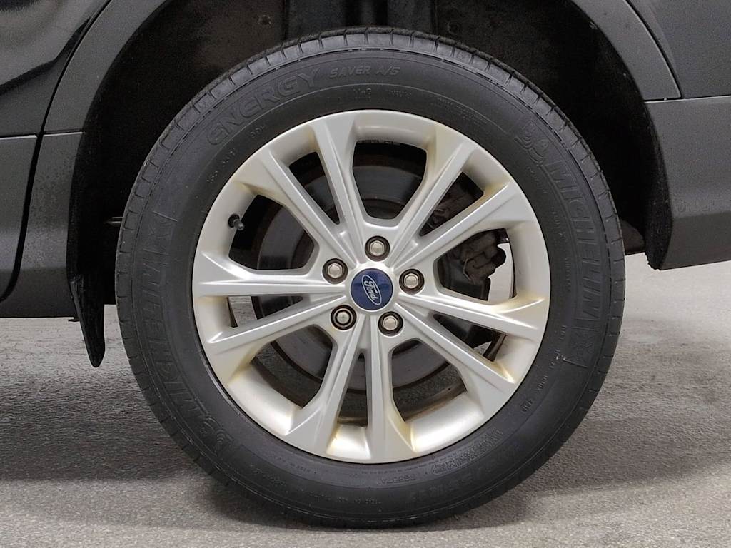 Thumbnail: 2019 Ford Escape - 8