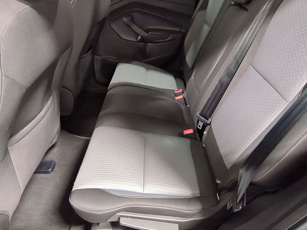 Thumbnail: 2017 Ford Escape - 28