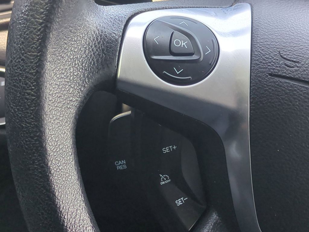 Thumbnail: 2016 Ford Escape - 29
