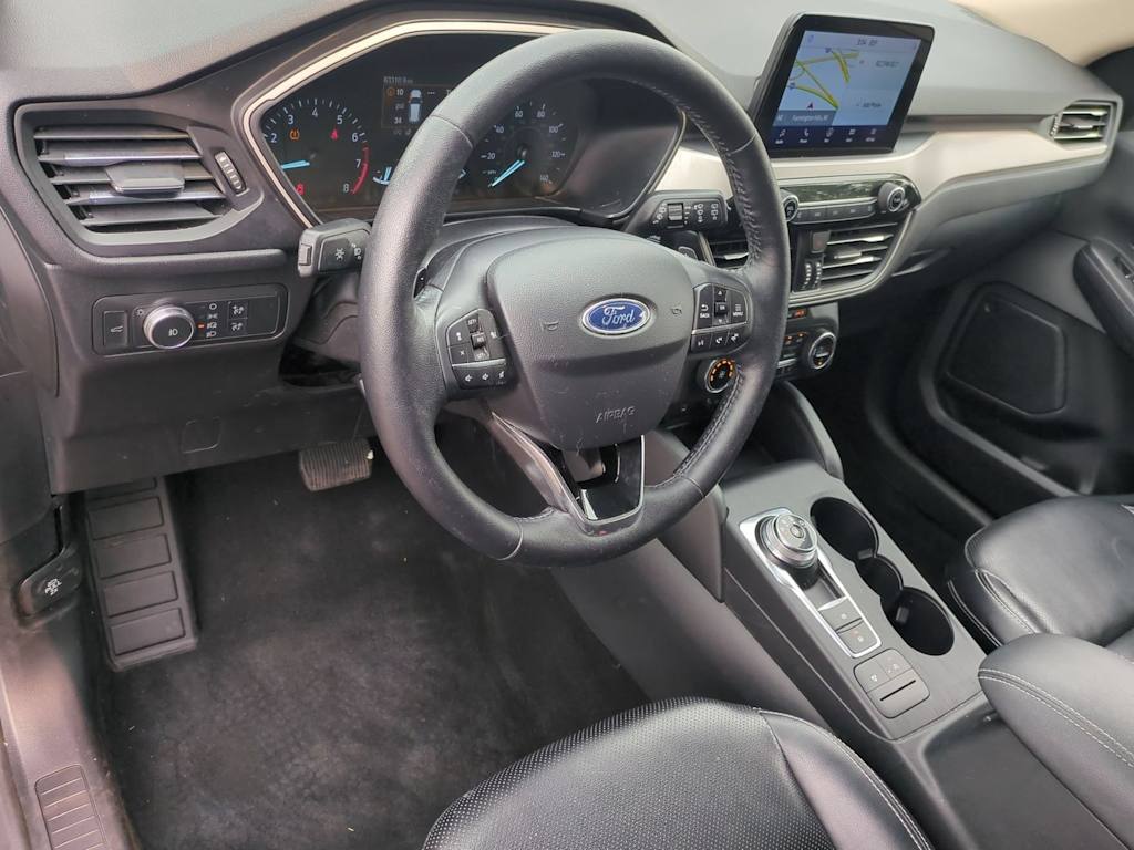 Thumbnail: 2020 Ford Escape - 2