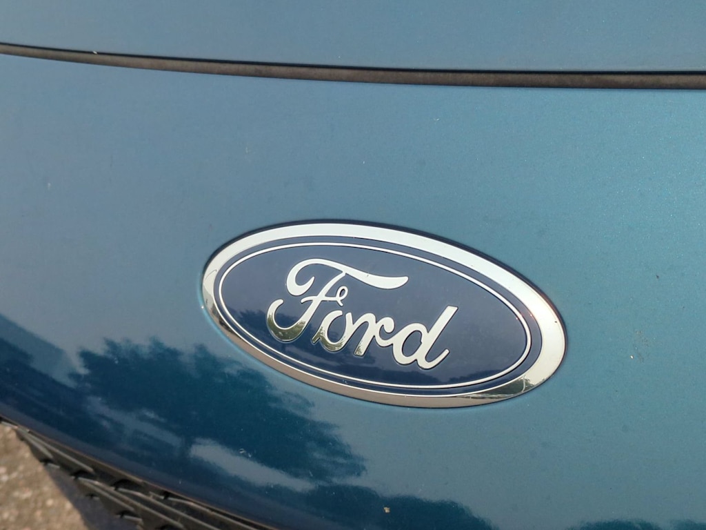 Thumbnail: 2020 Ford Escape - 24