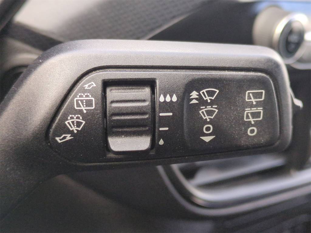 Thumbnail: 2023 Ford Escape - 31