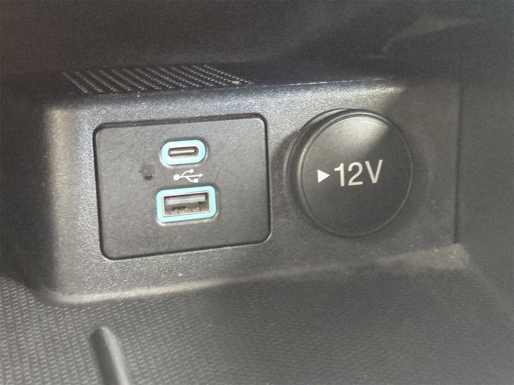 Thumbnail: 2023 Ford Escape - 34