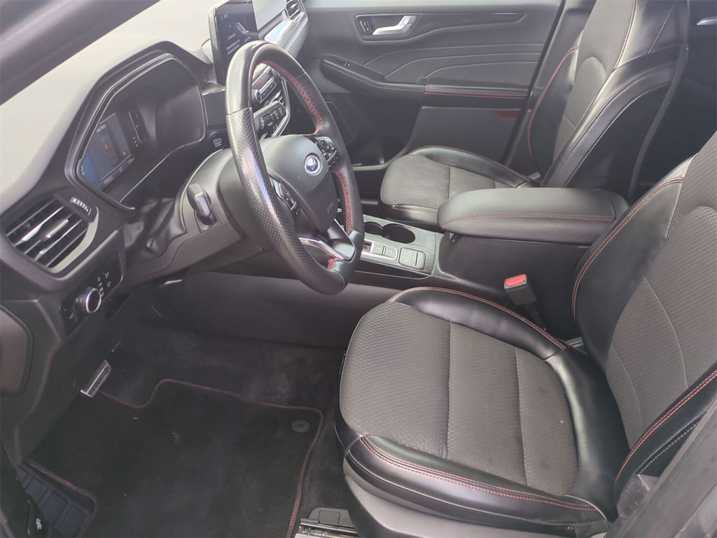 Thumbnail: 2023 Ford Escape - 11