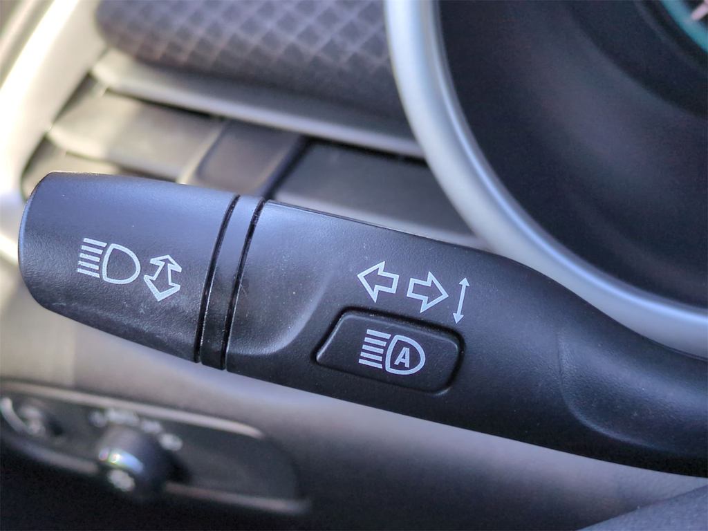 Thumbnail: 2024 Chevrolet Malibu - 34