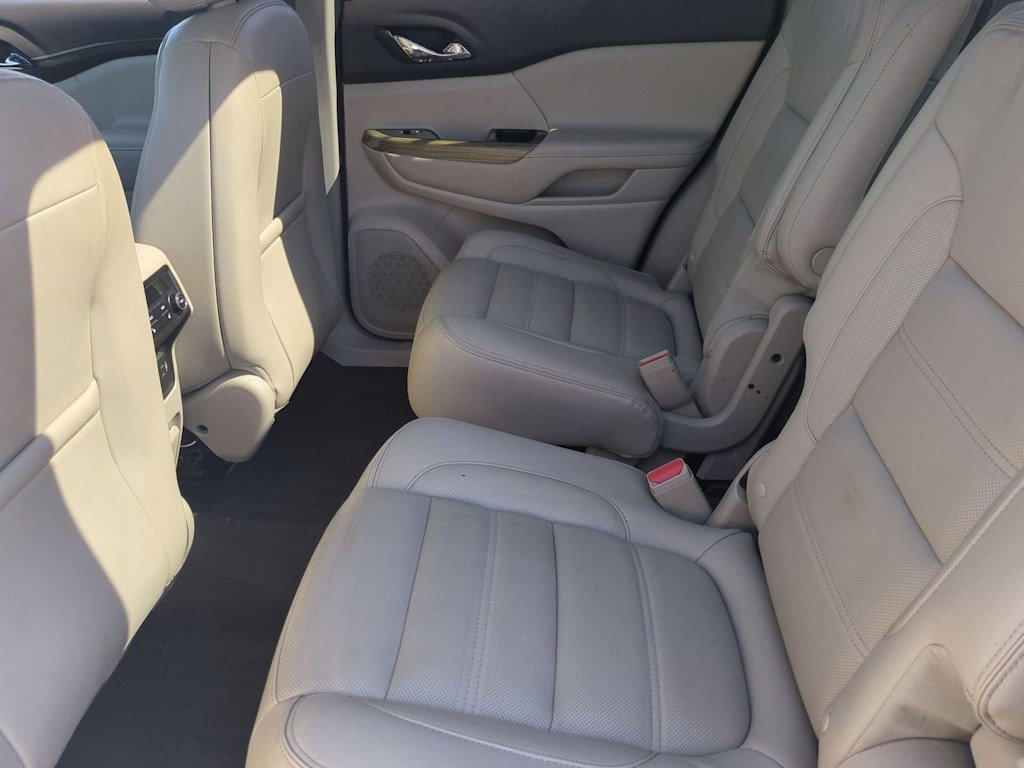 Thumbnail: 2019 GMC Acadia - 12