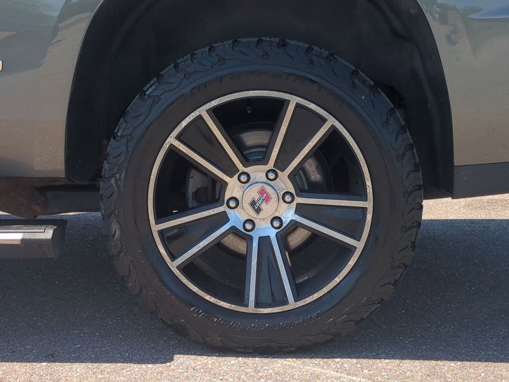 Thumbnail: 2018 GMC Yukon - 8