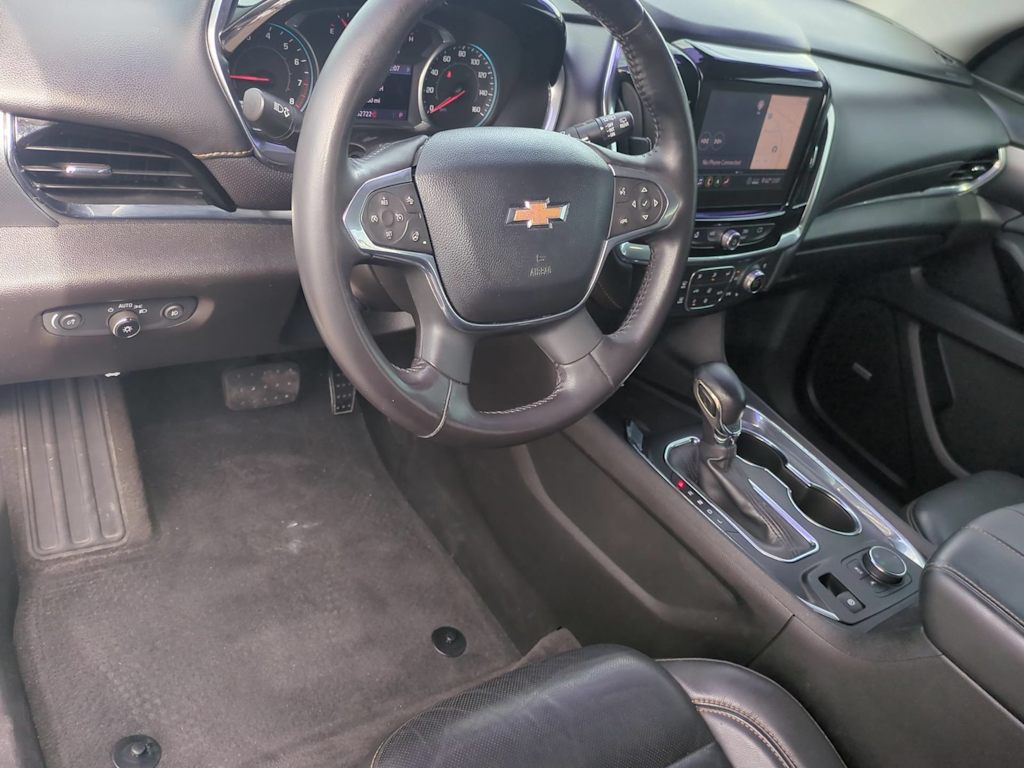 Thumbnail: 2021 Chevrolet Traverse - 2
