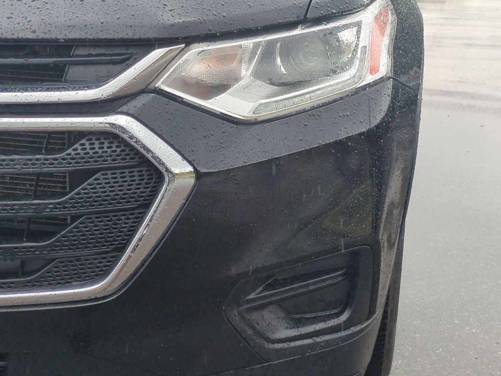 Thumbnail: 2020 Chevrolet Traverse - 24