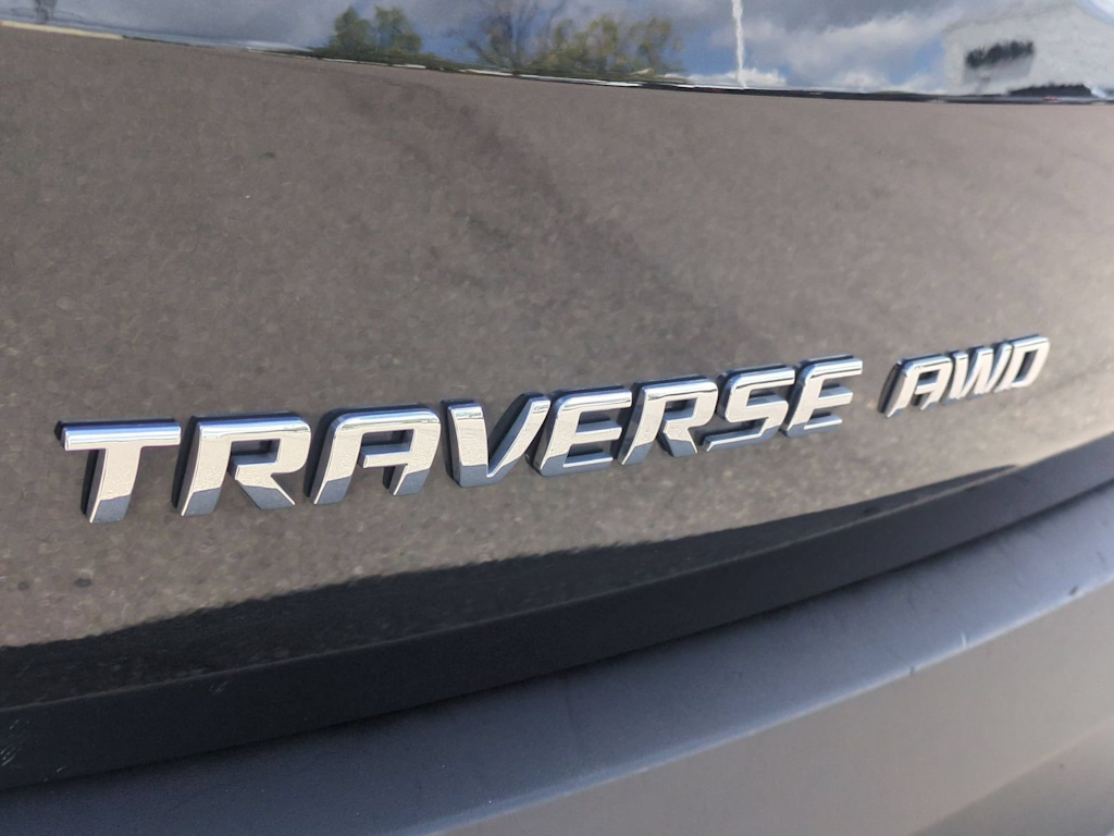 Thumbnail: 2023 Chevrolet Traverse - 23