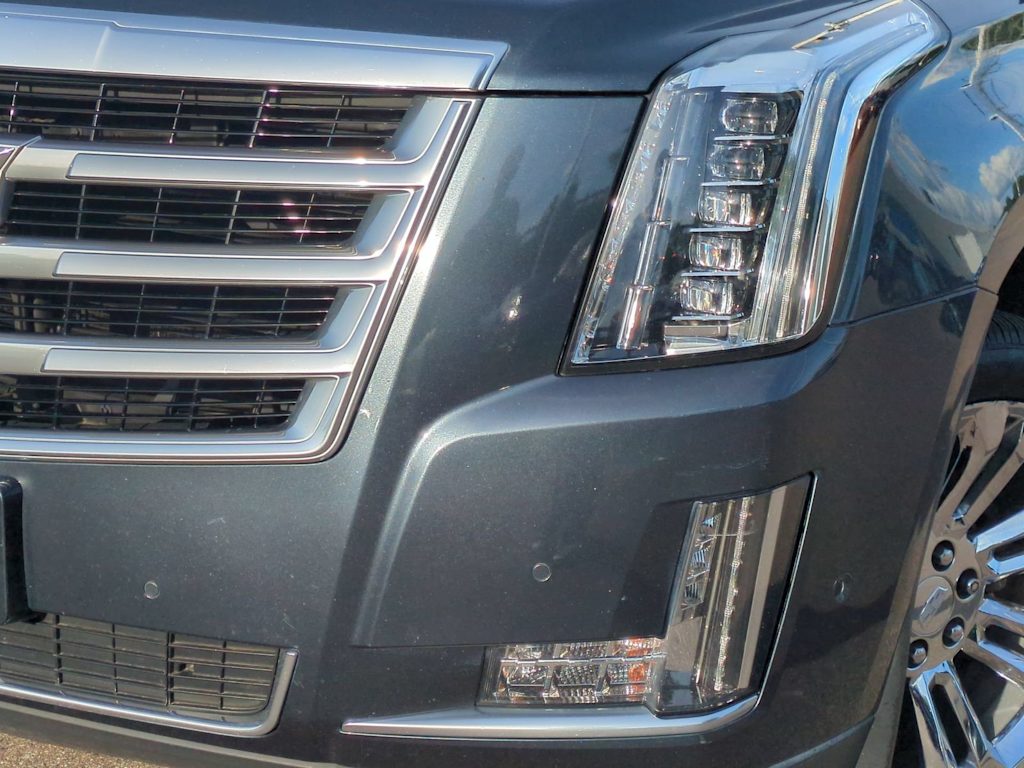 Thumbnail: 2019 Cadillac Escalade - 22