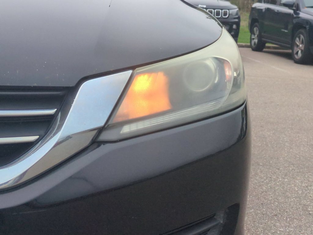 Thumbnail: 2015 Honda Accord - 23