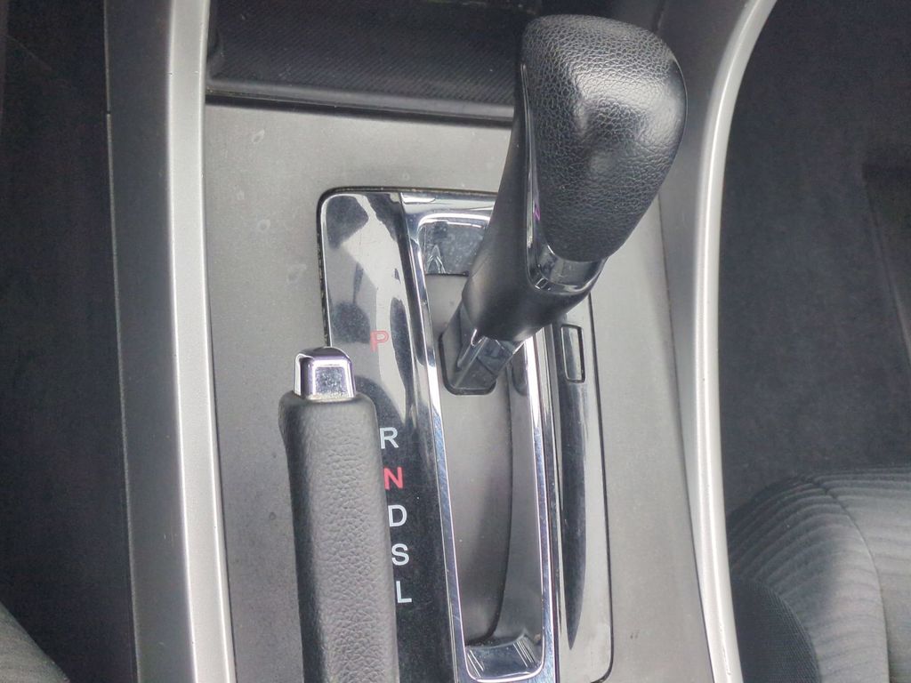 Thumbnail: 2015 Honda Accord - 15