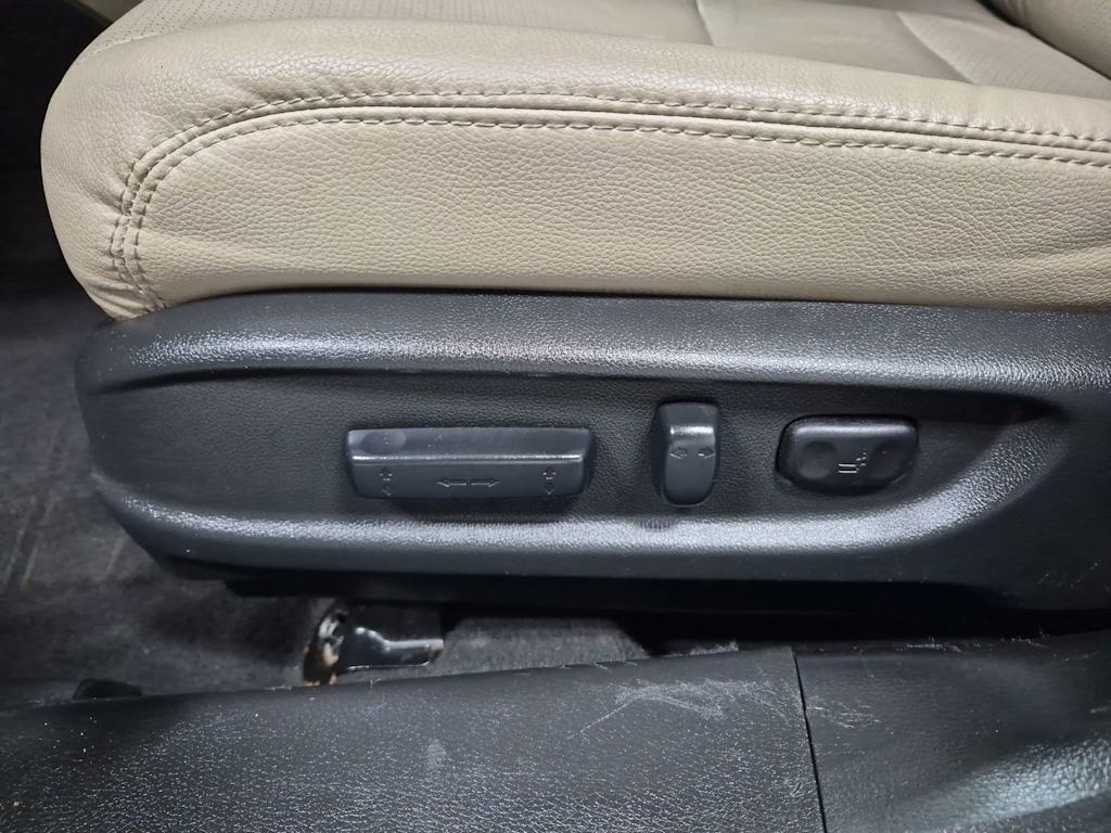 Thumbnail: 2015 Honda Accord - 32