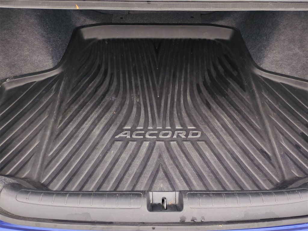 Thumbnail: 2022 Honda Accord - 17