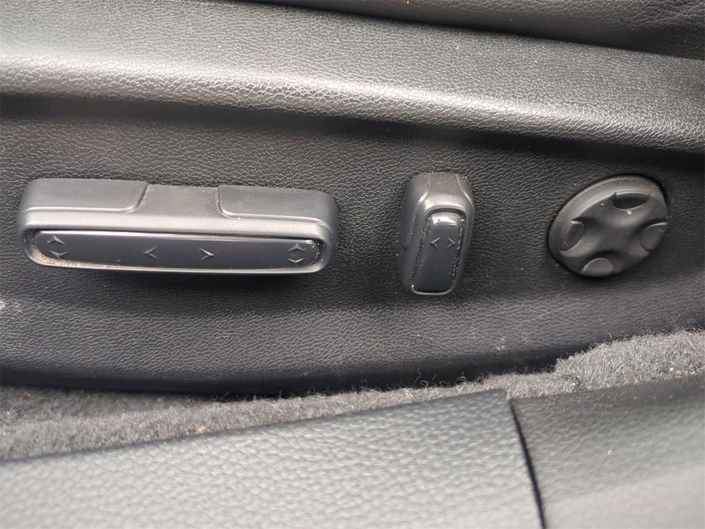 Thumbnail: 2022 Honda Accord - 26