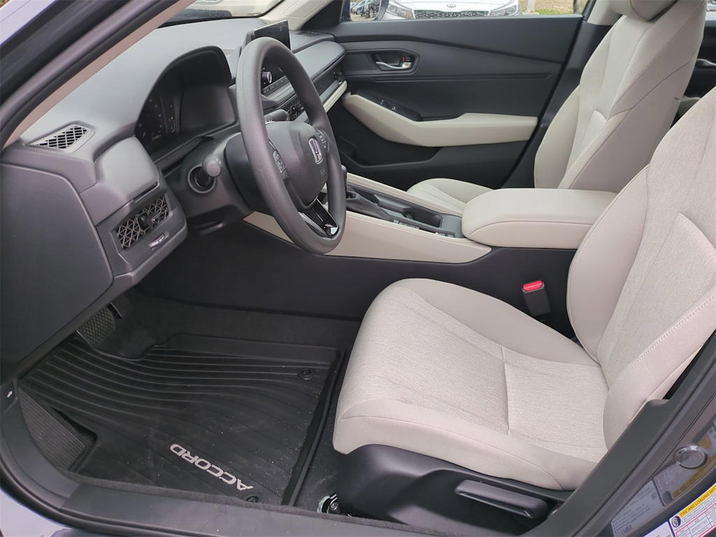 Thumbnail: 2025 Honda Accord - 9