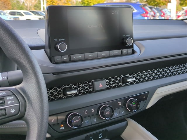 Thumbnail: 2025 Honda Accord - 14