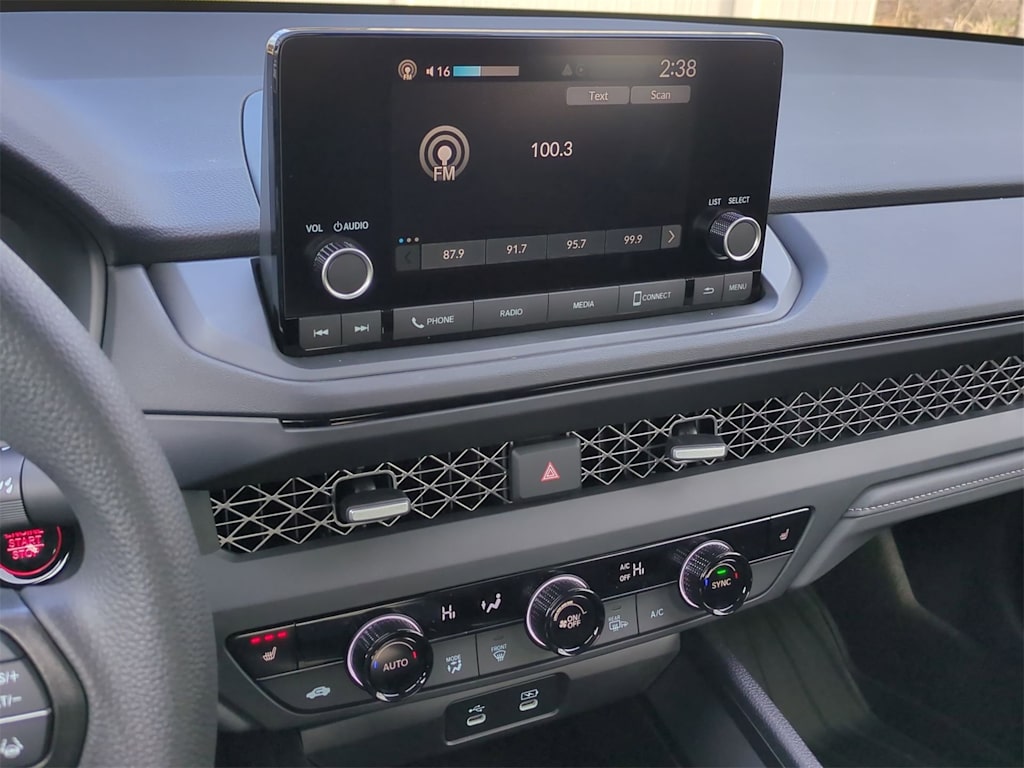 Thumbnail: 2025 Honda Accord - 15