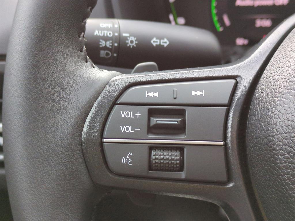 Thumbnail: 2025 Honda Accord - 32