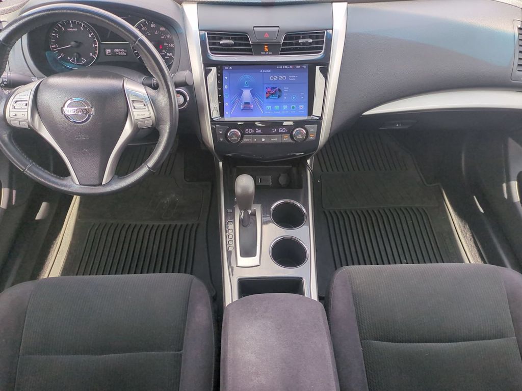 Thumbnail: 2013 Nissan Altima - 8