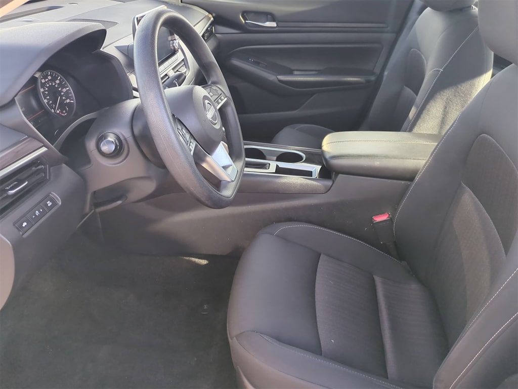 Thumbnail: 2024 Nissan Altima - 11