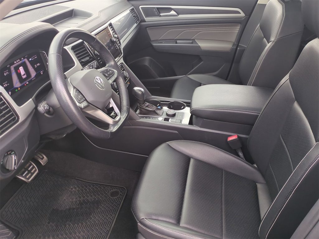 Thumbnail: 2021 Volkswagen Atlas - 11