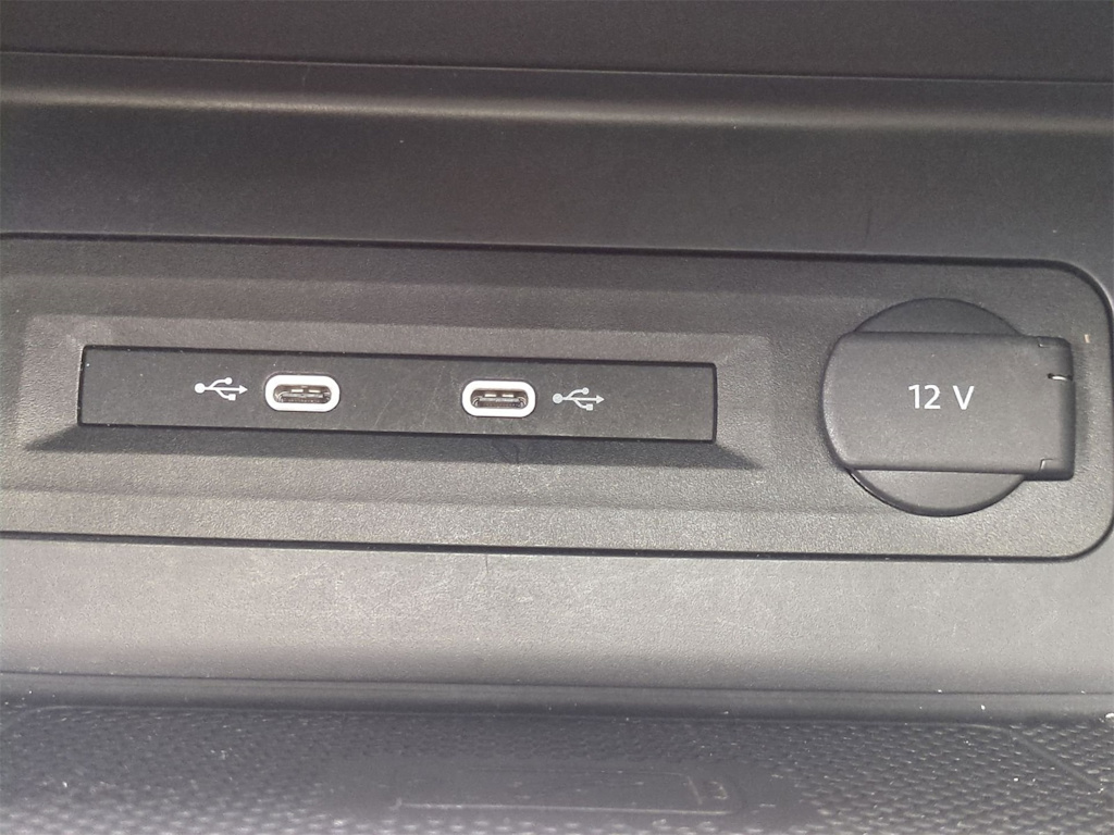 Thumbnail: 2021 Volkswagen Atlas - 37