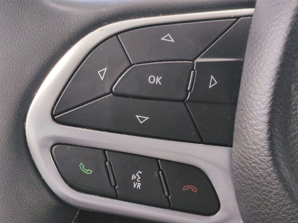 Thumbnail: 2024 Chrysler Pacifica - 27