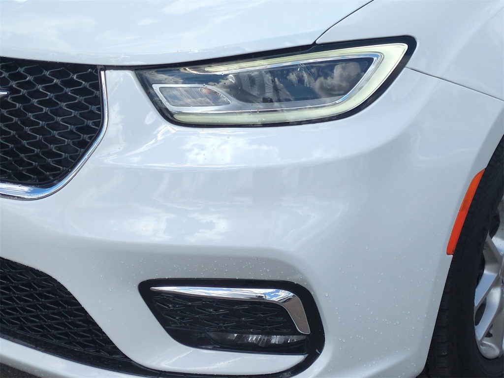 Thumbnail: 2024 Chrysler Pacifica - 22