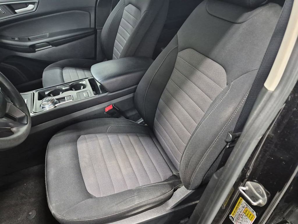 Thumbnail: 2020 Ford Edge - 10